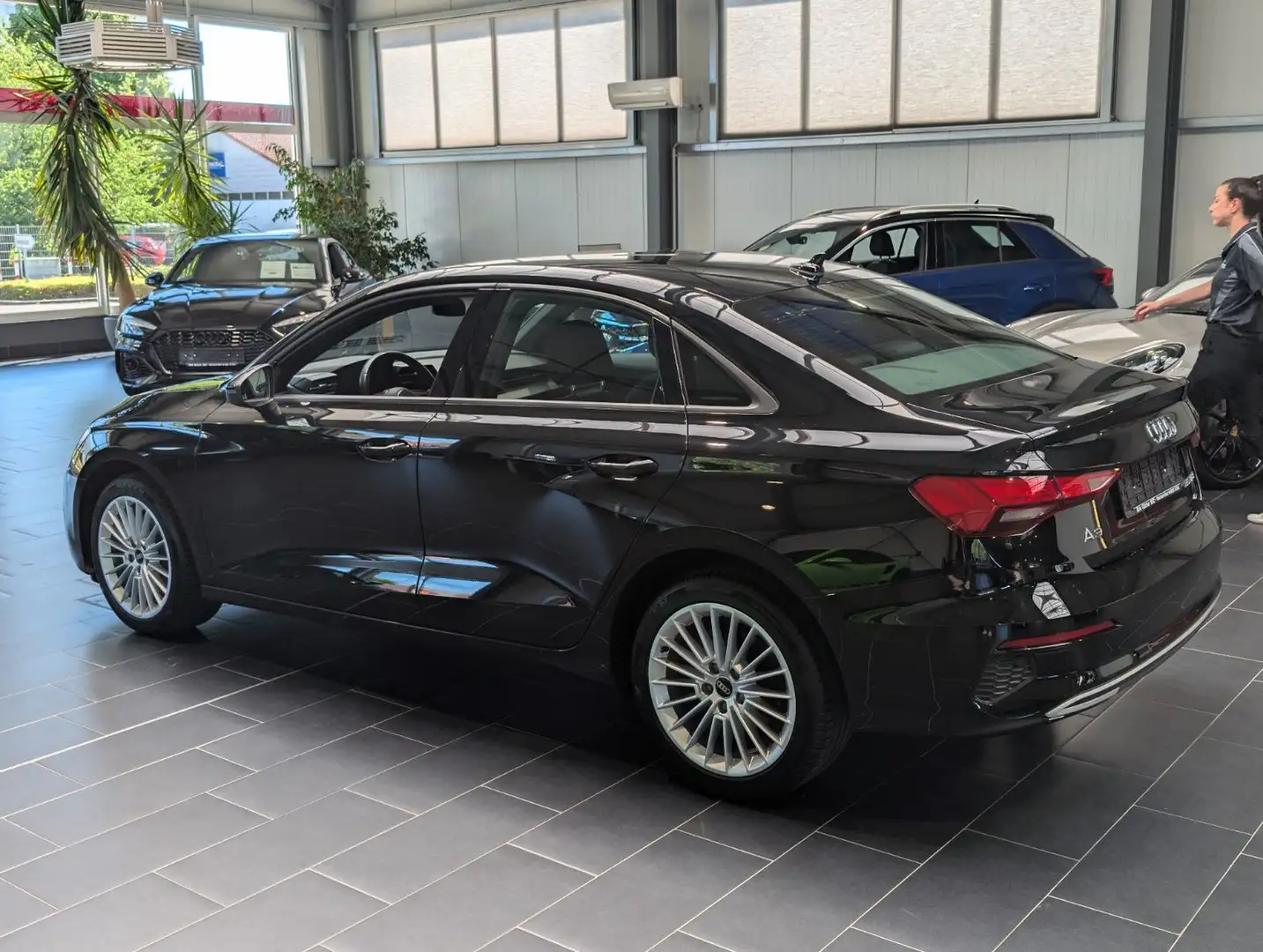 Audi A3 2021 — вид ззаду