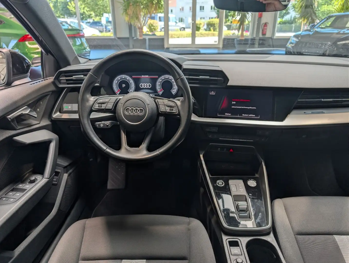 Audi A3 2021 — інтер'єр