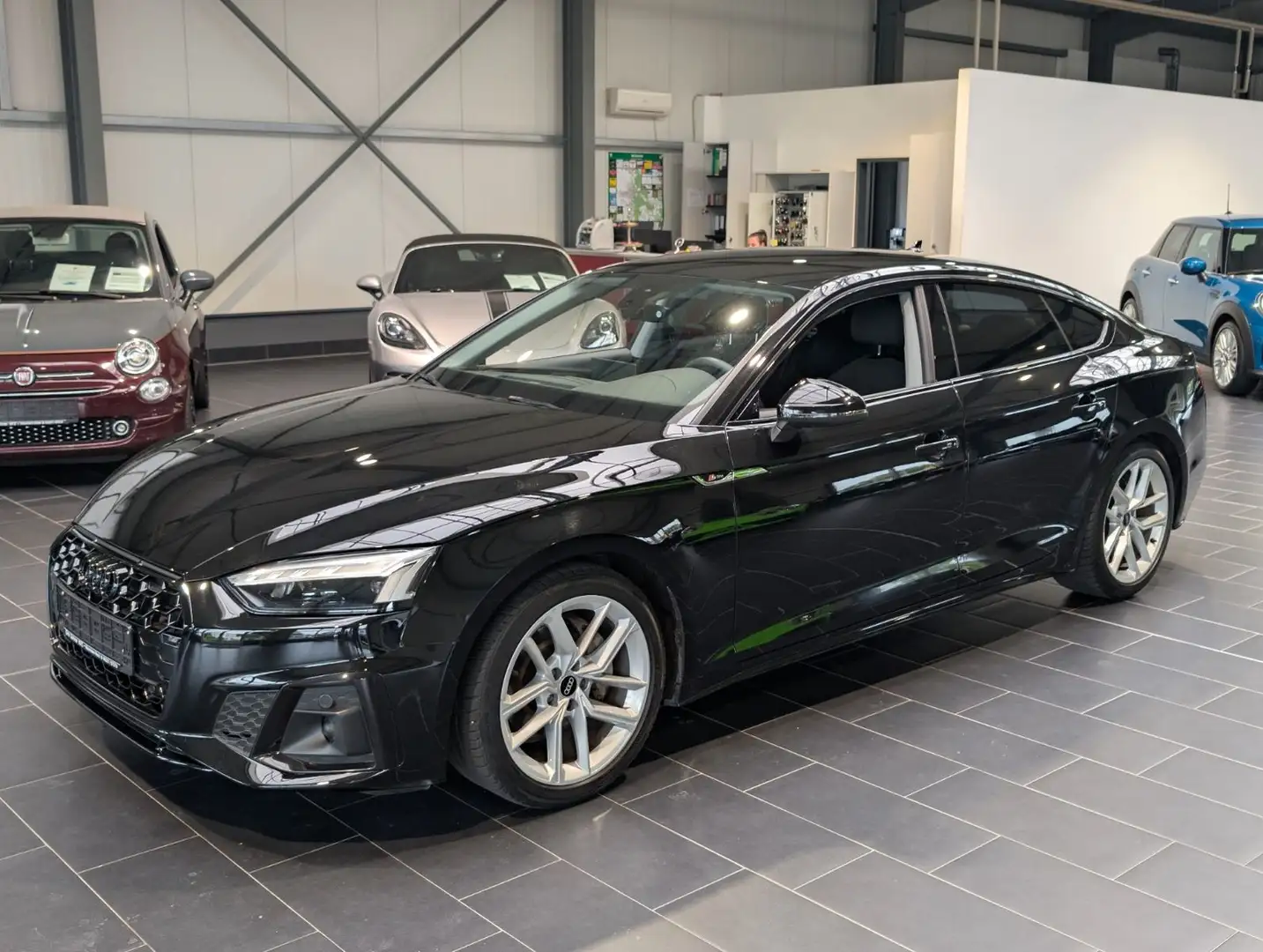 Audi A5 Sportback S line 2023 — вид спереду