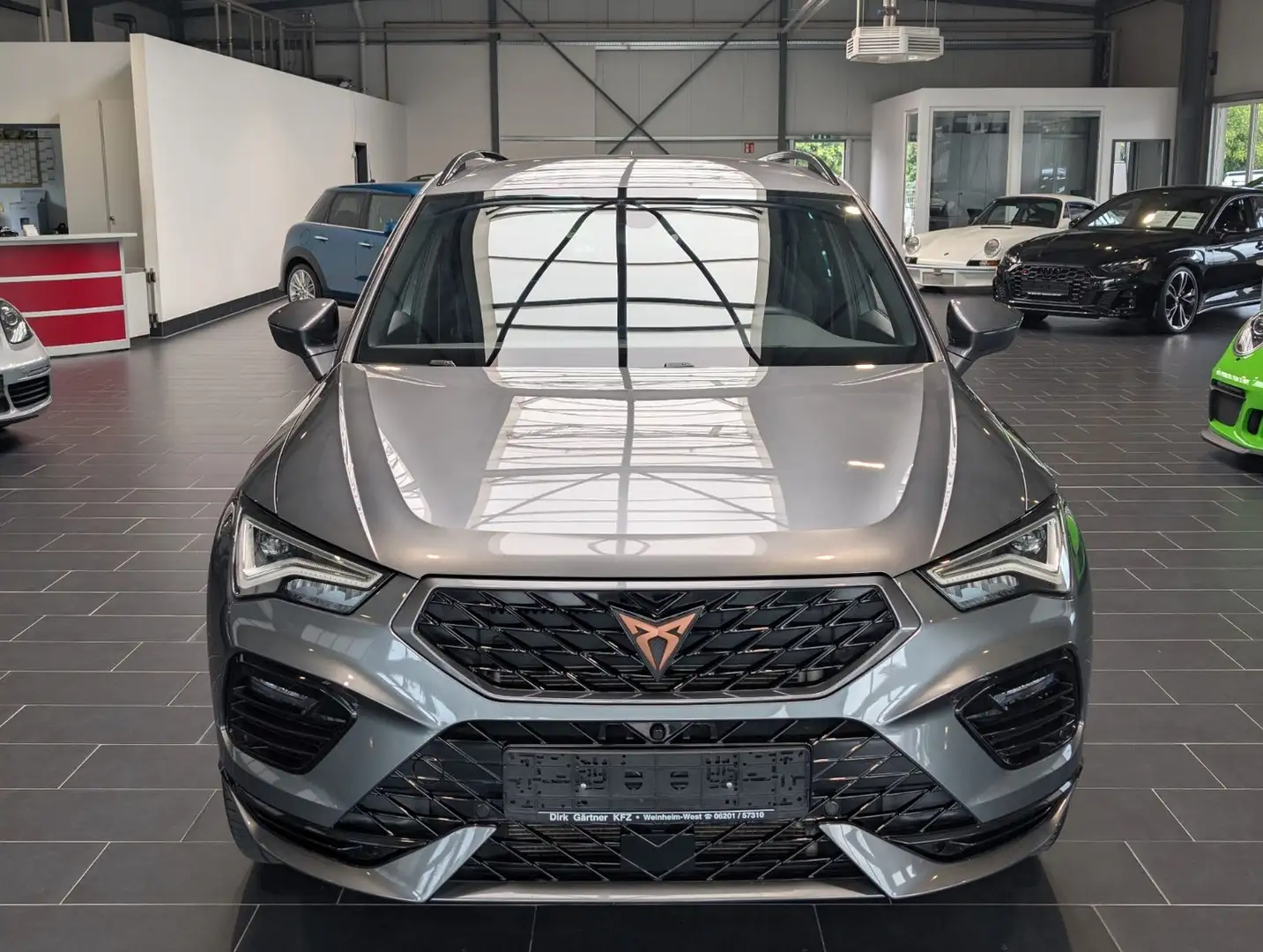 CUPRA Ateca 4Drive 2024 — спереду прямо